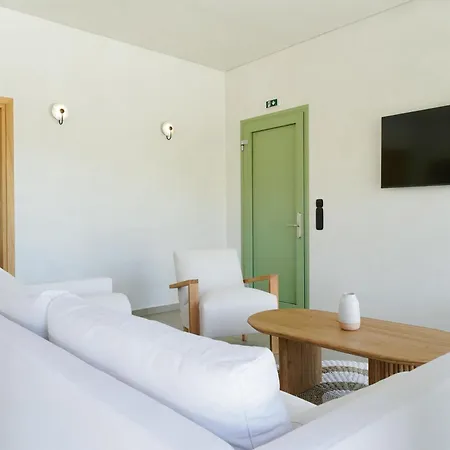 Nomas With Private Pool Willa