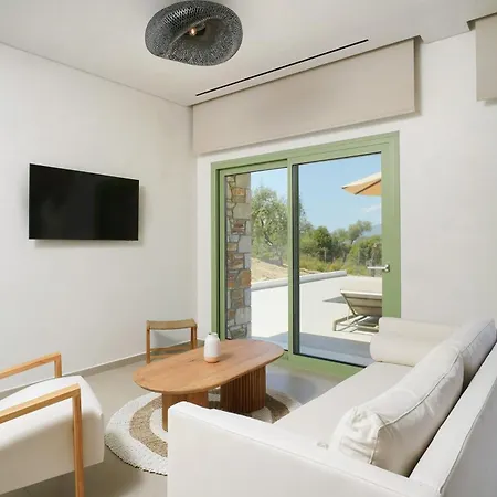 Nomas With Private Pool