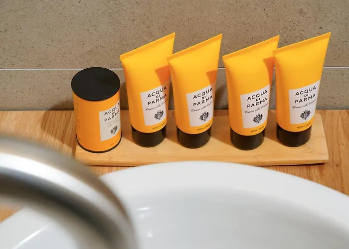 Nomas With Private Pool Potos