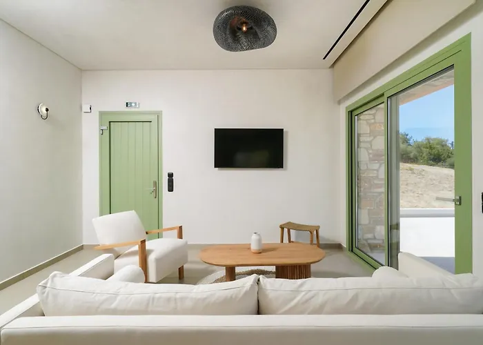 Villa Nomas With Private Pool