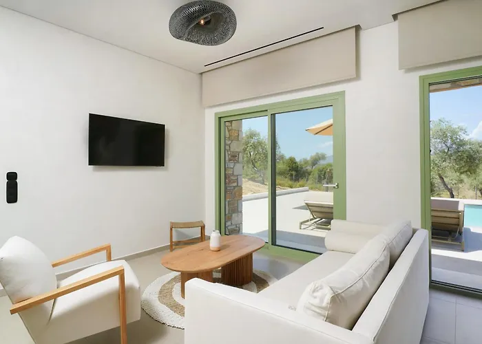 Nomas With Private Pool